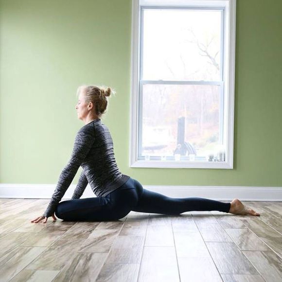 Lululemon Rest Less Long Sleeve
Pullover 2 Gray Womens Shirt Tech Top Thumbholes - Picture 9 of 11